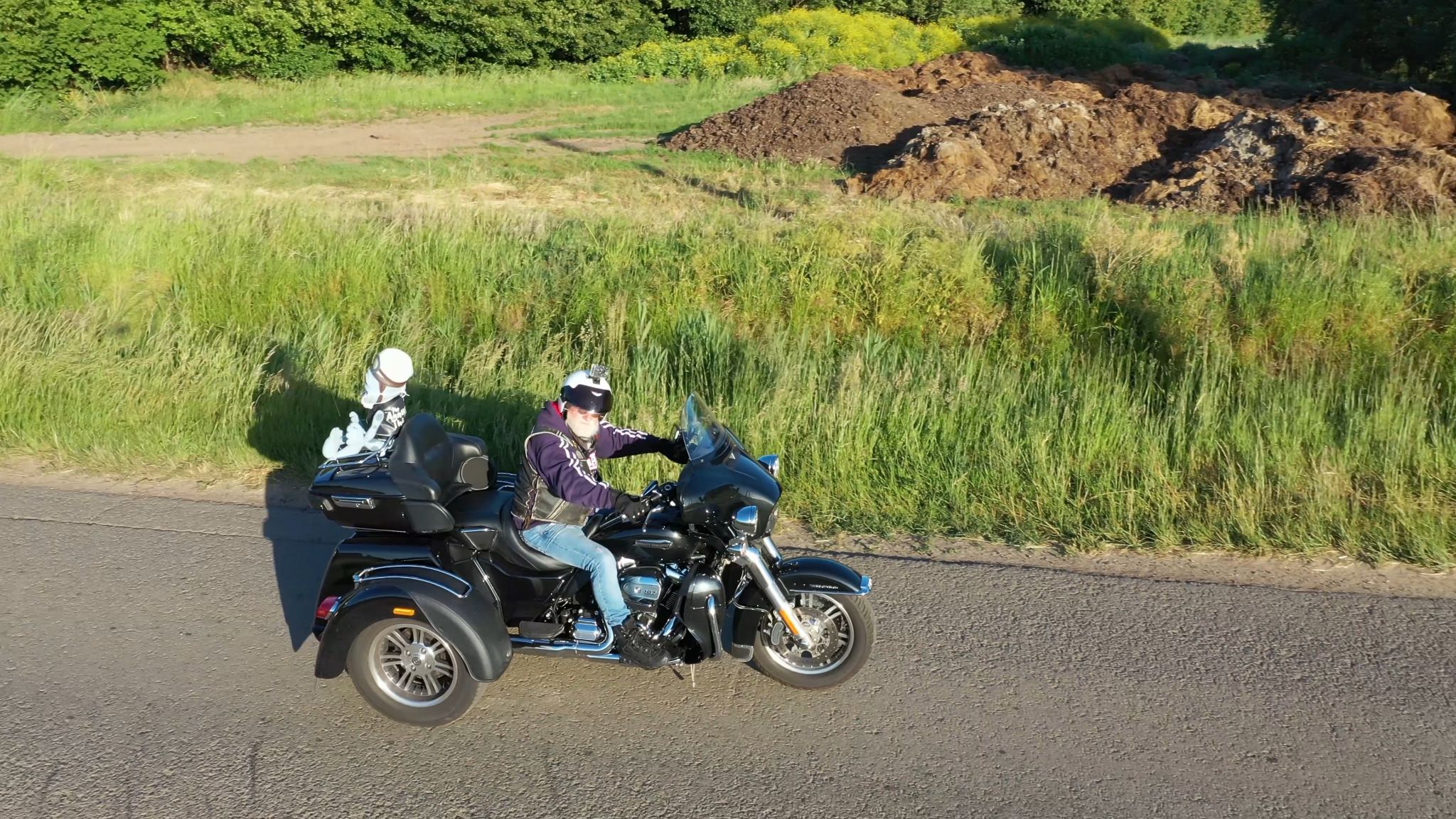 Cor moto 4k.MP4 snapshot 00.17 [2020.11.22 17.45.43]